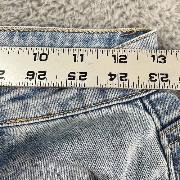 YMI Jeans Women's 5/27 High Rise Ankle Dream Fit Distressed Holes Frayed Cotton - Picture 10 of 15